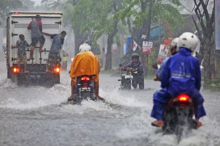 BMKG Sebut Puncak Musim Hujan Pada Desember Januari Jawa Pos