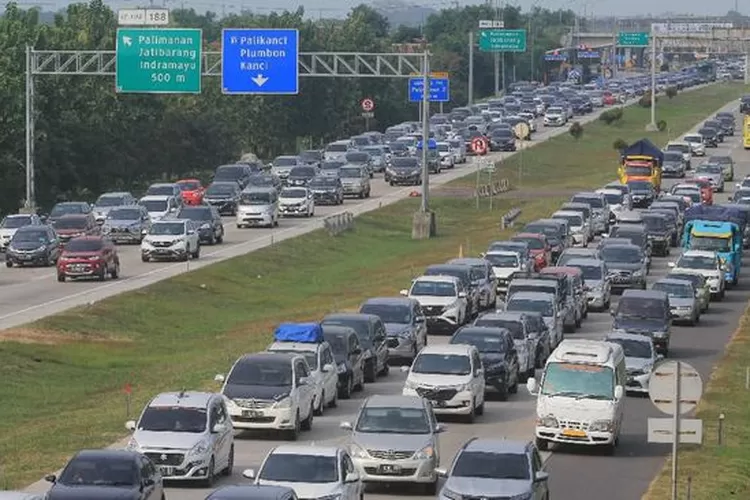 Deretan Mobil Listrik Yang Bebas Ganjil Genap Di Jalan Tol Saat Mudik