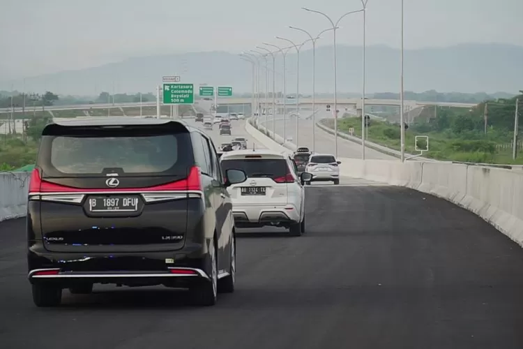 Tol Fungsional Solo Jogja Resmi Dibuka Pemudik Mulai Melintas Suara