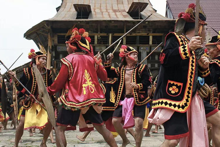 Tahapan Tarian Sambutan Khas Suku Nias Sumatera Utara Kesenian