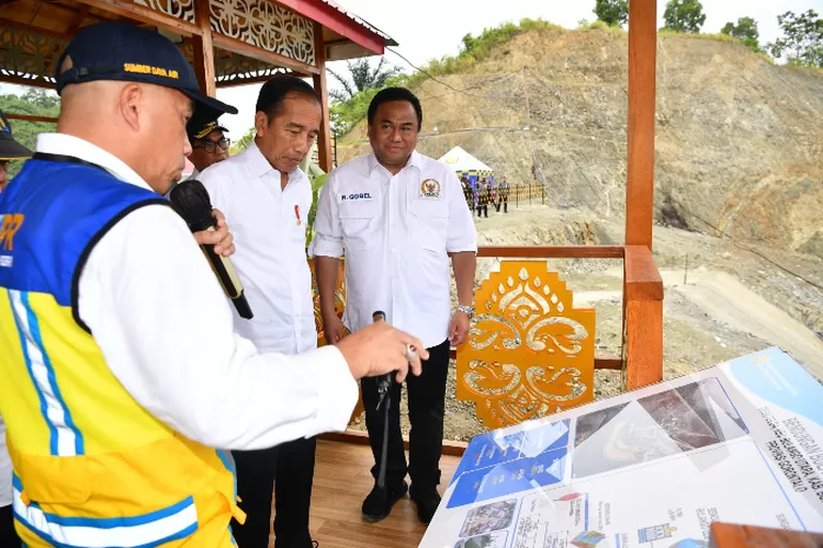 Melihat Pembangunan Bendungan Yang Habiskan Rp Triliun Jokowi