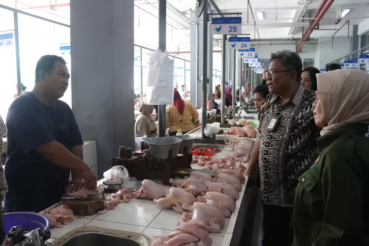 Jelang Nataru Harga Cabai Rawit Di Pasar Prawirotaman Tembus Rp