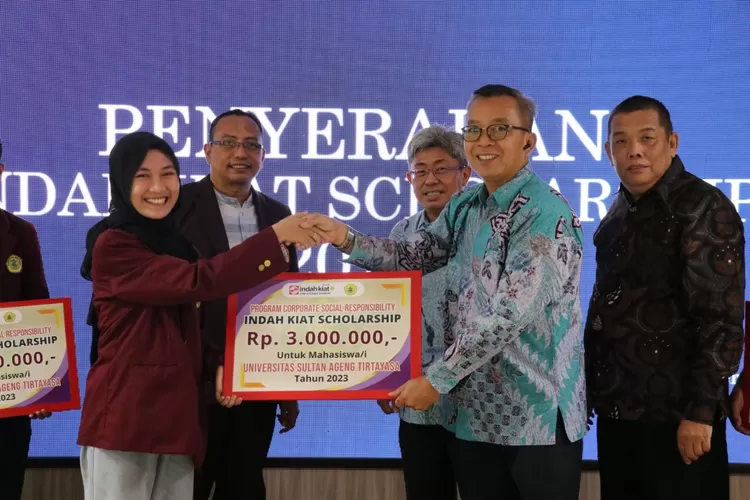 PT Indah Kiat Pulp And Paper Gencar Salurkan Beasiswa Perguruan Tinggi