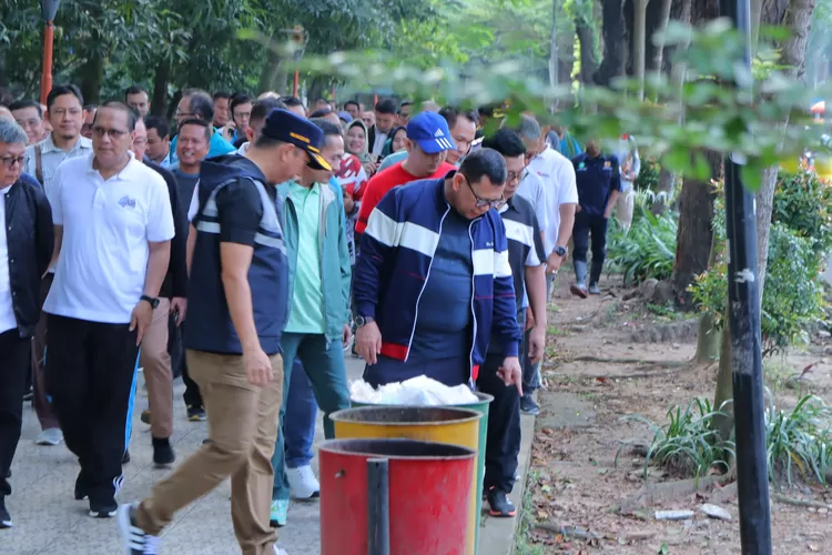 Pj Walikota Palembang Ucok Abdul Rauf Launching Gotong Royong Jumat