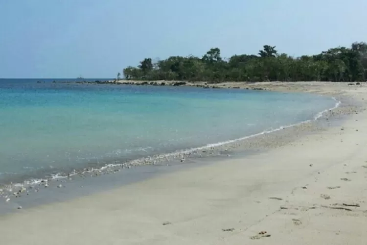 Ayo Ajak Keluarga Anda Jelajahi Empat Pantai Indah Di Tanjung Lesung