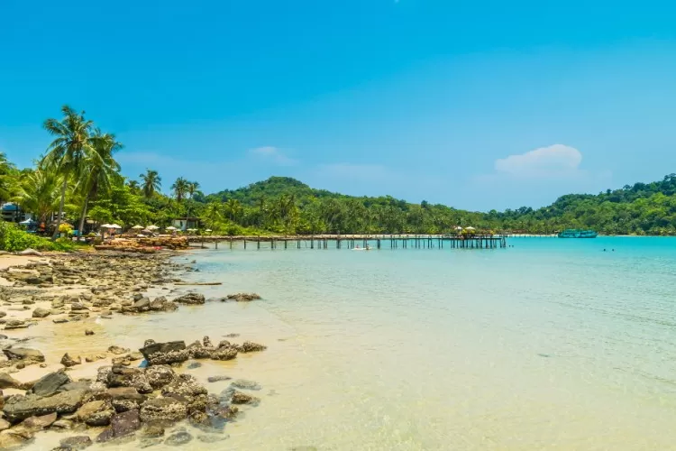 6 Pantai Indah Dan Terkenal Yang Ada Di Sulawesi Cocok Di Datangi