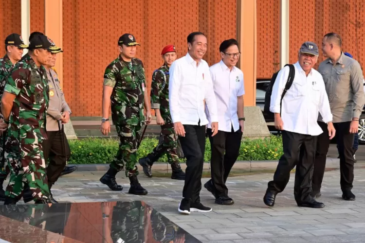 Kunjungan Kerja Presiden Jokowi Di Banggai Sulteng Selain Resmikan