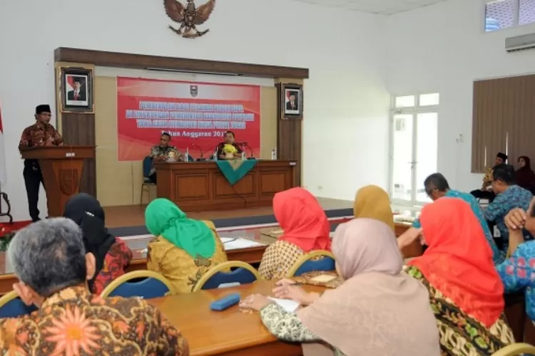 Tidak Hanya Gaji Pokok Dan Gaji Ke 13 Saja Yang Diberikan Pemerintah