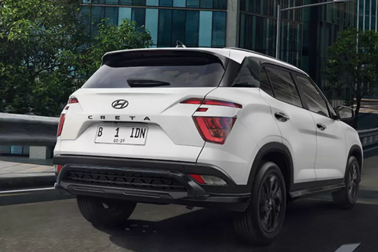 Bandingkan Spesifikasi Mobil Hyundai Creta Active Mt Vs Wuling Alves Se