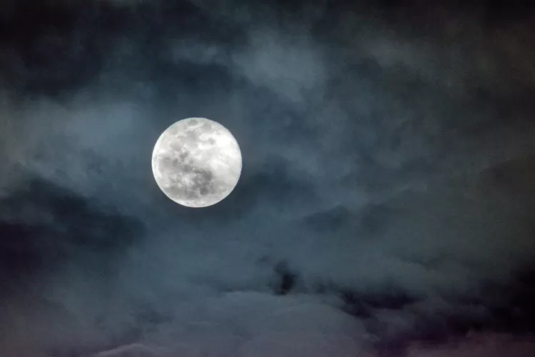 Mengenal Super Blue Moon Atau Bulan Biru Purnama Yang Terjadi Pada