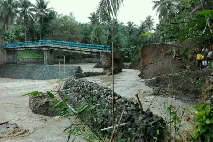 Desa Tanjungsari Banjaranyar Ciamis Impikan Jembatan Penghubung Untuk