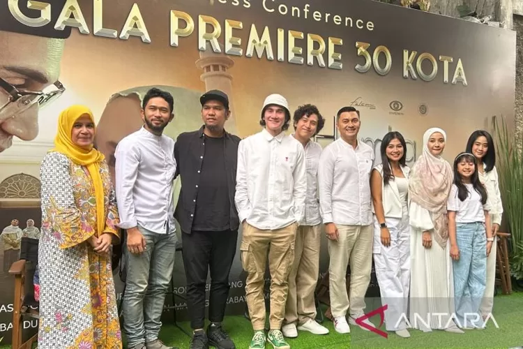 Film Hamka Siti Raham Tayang Perdana Di Kota Di Indonesia Harian