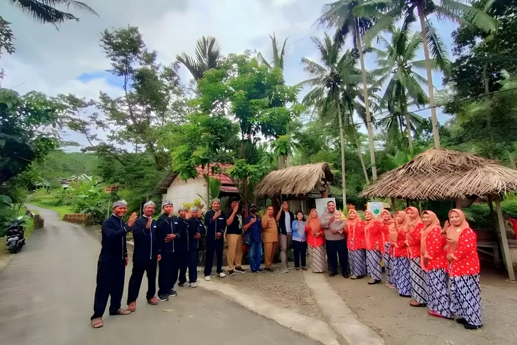 Punya Hutan Durian Terbesar Se Asia Tenggara Desa Wisata Di Trenggalek