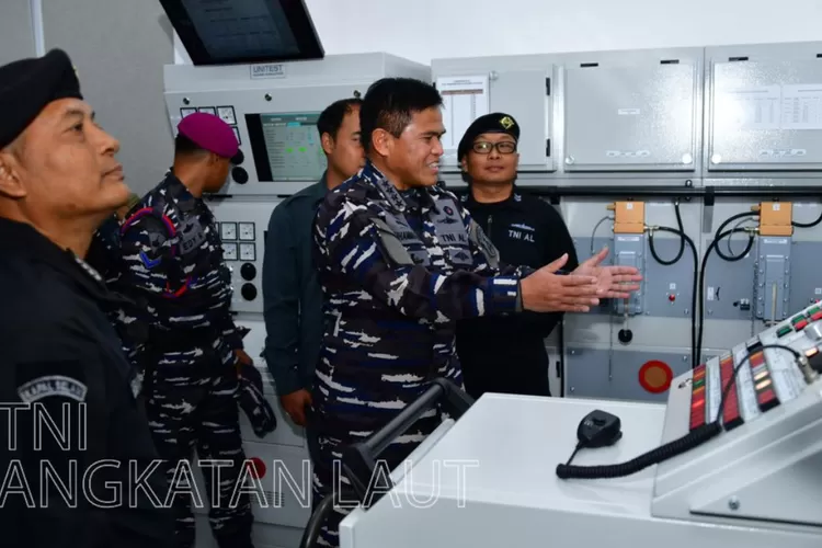 Fakta Kecanggihan Submarine Machinery Propulsion System Simulator