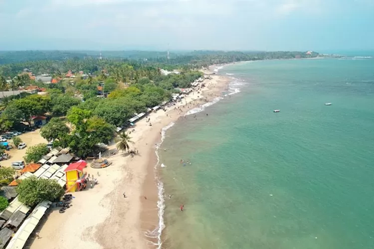 Rekomendasi Wisata Pantai Di Anyer Banten Yang Unik Dan Mempesona