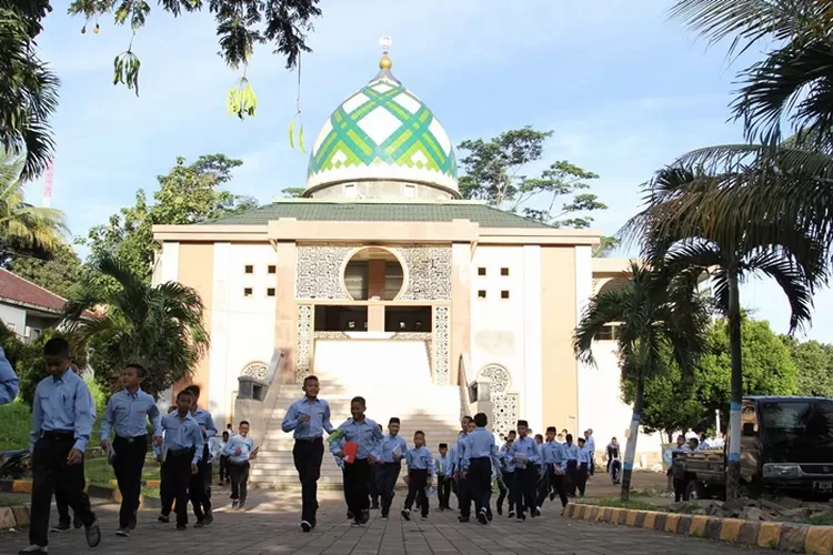 TOP 3 Pondok Pesantren Terbaik Di Bogor Jawa Barat Kurikulum Lengkap