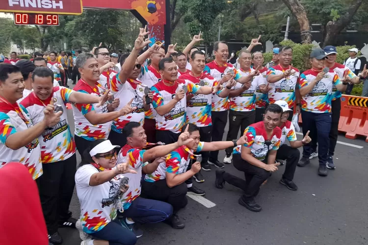 HUT Bhayangkara Polda Jateng Sebarkan Cara Gaya Hidup Sehat Dengan