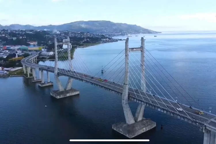 Membentang Sepanjang 1 140 Meter Jembatan Senilai Rp779 2 Miliar Ini