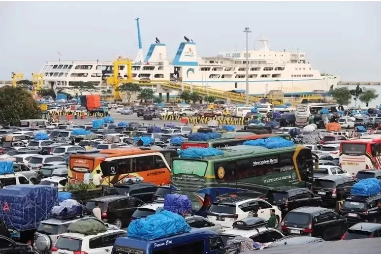 Arus Balik Lebaran Jumlah Penumpang Yang Menyeberang Dari