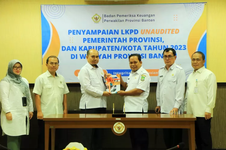 Pemkot Tangerang Serahkan Lkpd Ta Ke Bpk Harap Kembali Raih Opini