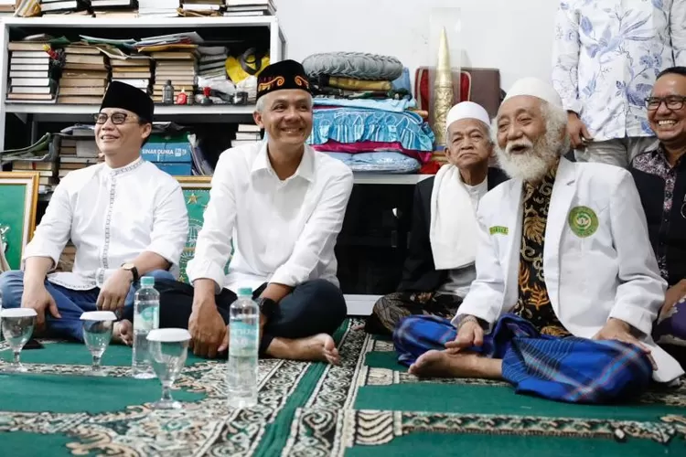 Abuya Muhtadi Dukung Ganjar Mahfud Md Melalui Pertimbangan Matang