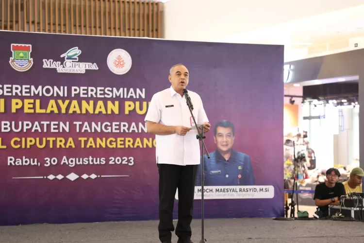 Resmikan Gerai Pelayanan Publik Di Mal Ciputra Citra Raya Bupati Zaki