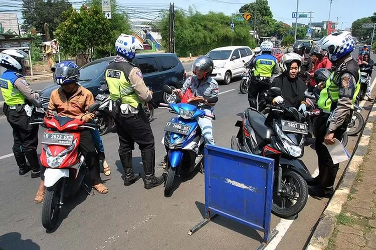 Perhatian Polri Gelar Operasi Keselamatan Mulai Besok Hingga