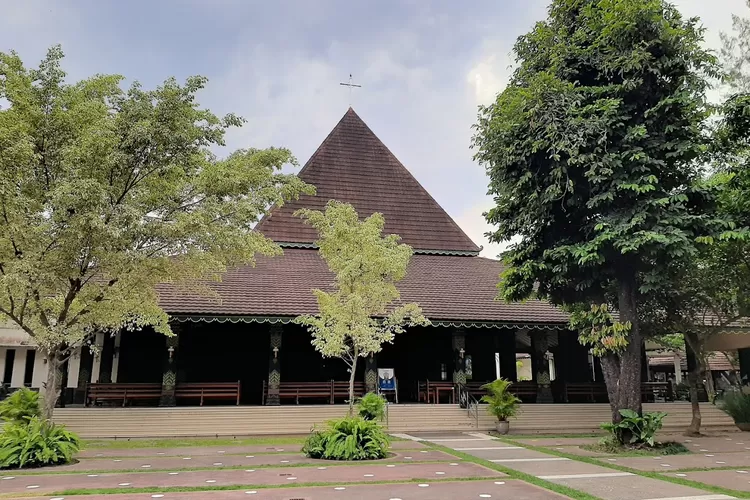 Mengulik Gereja Hati Kudus Tuhan Yesus Ganjuran Akulturasi Budaya