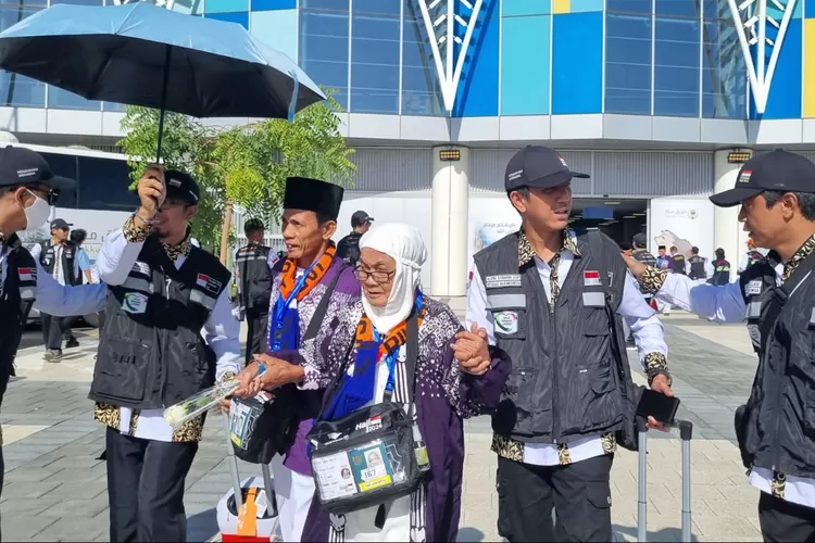 Info Haji H M Labbaik Allahuma Labbaik Kloter Pertama