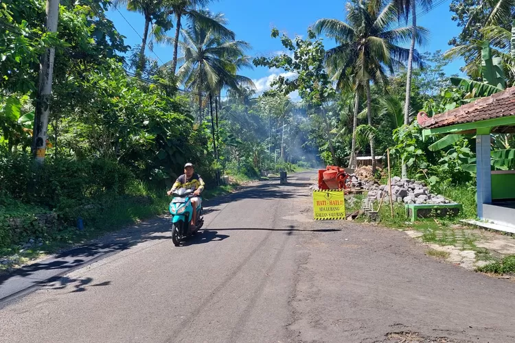 Jelang Arus Mudik DPUPKP Kulon Progo Genjot Perbaikan 16 Ruas Jalan