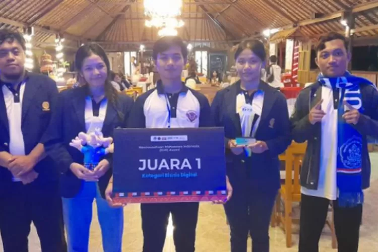 Universitas Udayana Raih Juara 1 KMI Award Dalam Ajang KMI Expo XIV