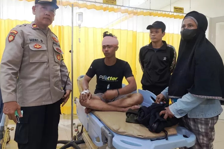 Diserang Geng Remaja Warga Balas Klumprik Surabaya Robek Disabet Sajam