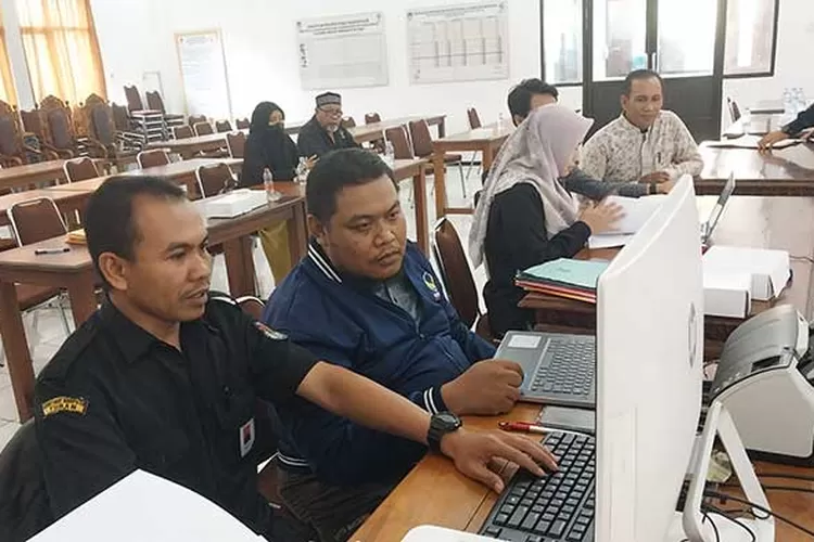 Parpol Di Tuban Serahkan Berkas Perbaikan Muncul Sejumlah Nama