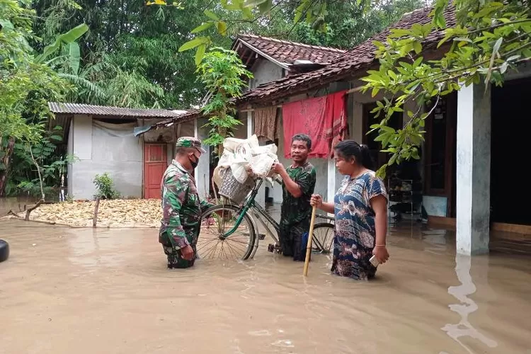 Sejumlah Desa Di Bantarkawung Dilanda Banjir Dan Longsor Usai Diguyur