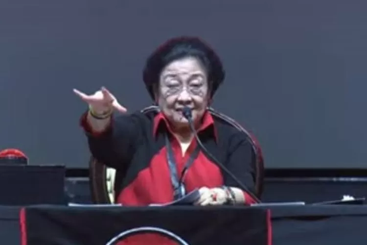 Buka Hut Ke Pdip Megawati Perkenalkan Salam Pancasila Jangan