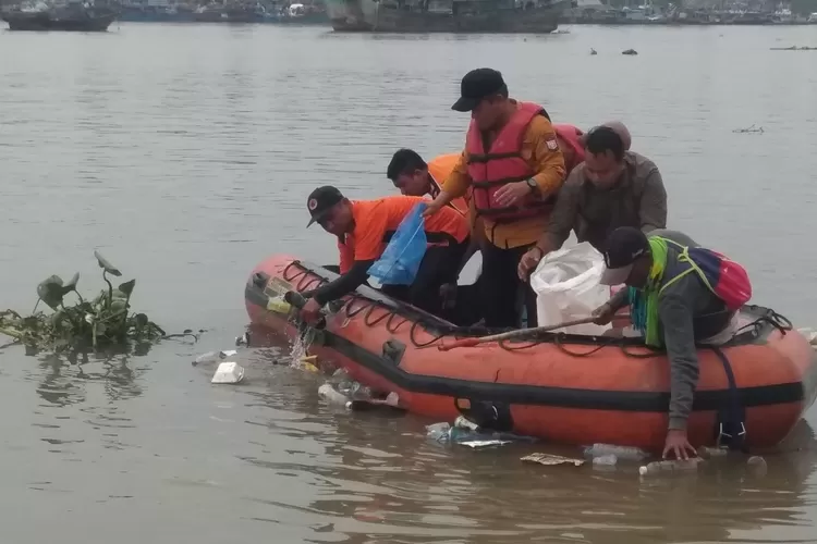 Peringati Hari Lingkungan Hidup Se Dunia Wali Kota Waris Tholib