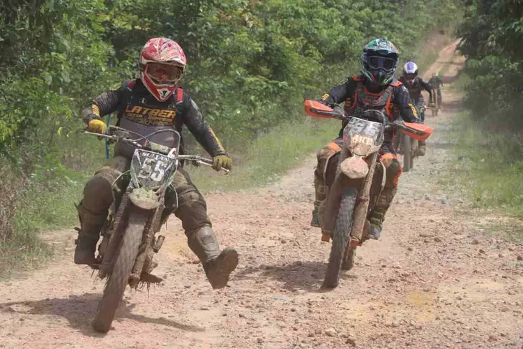 Komunitas Trail Sangatta Latihan Bersama Pemkab Kutim Dan Soppeng Prokal