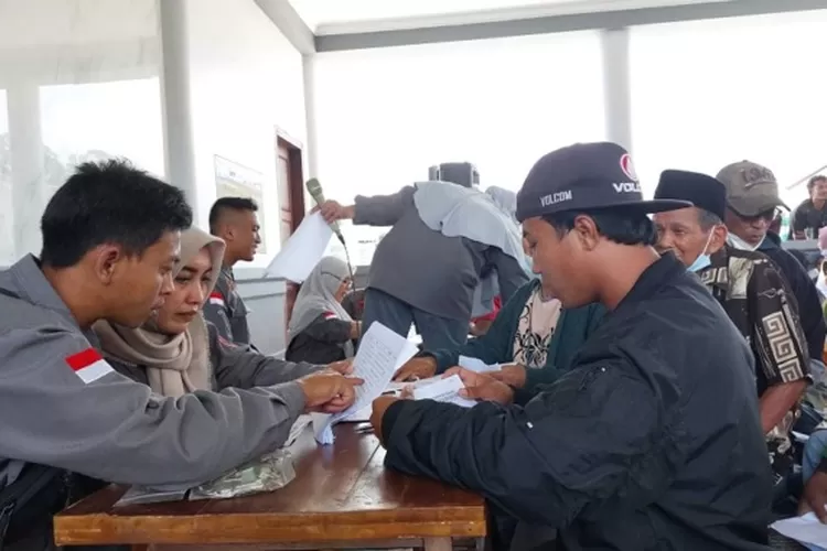 BPBD Serahkan Ratusan Kunci Hunian Prioritaskan Warga Kawasan Zona