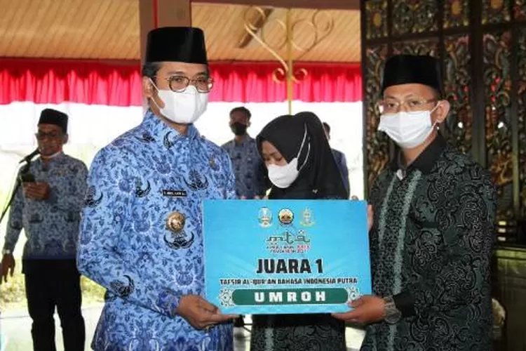 Bupati Ra Latif Akan Umrahkan Dua Peserta Juara MTQ Radar Madura