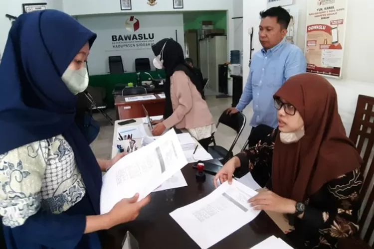 Minim Pendaftar Perempuan Seleksi Panwascam Krembung Diperpanjang