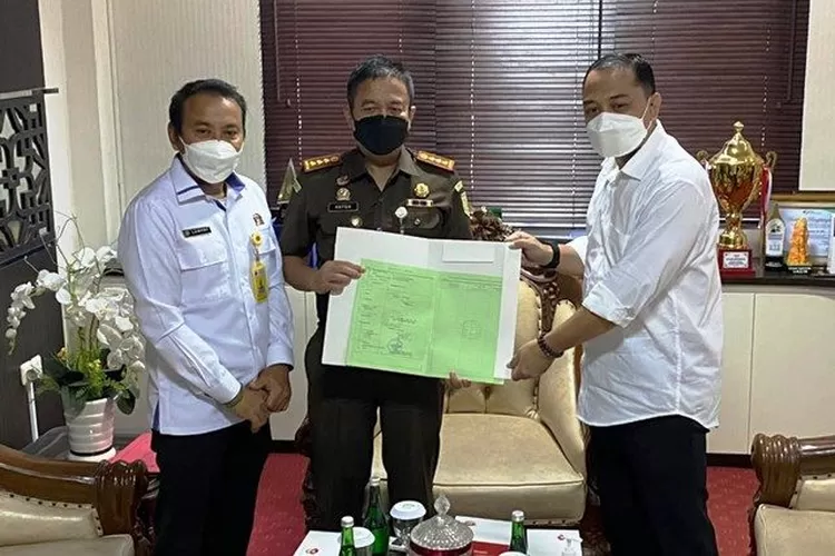 Pemkot Terima Aset Brandgang Senilai Rp 36 Miliar Radar Surabaya