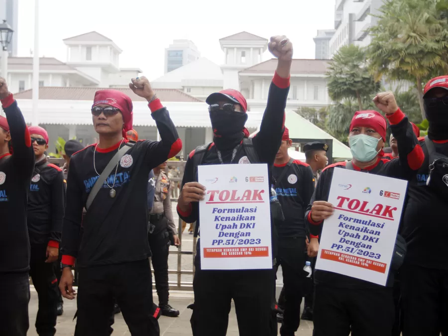 Buruh Demo Tolak UMP DKI 2024