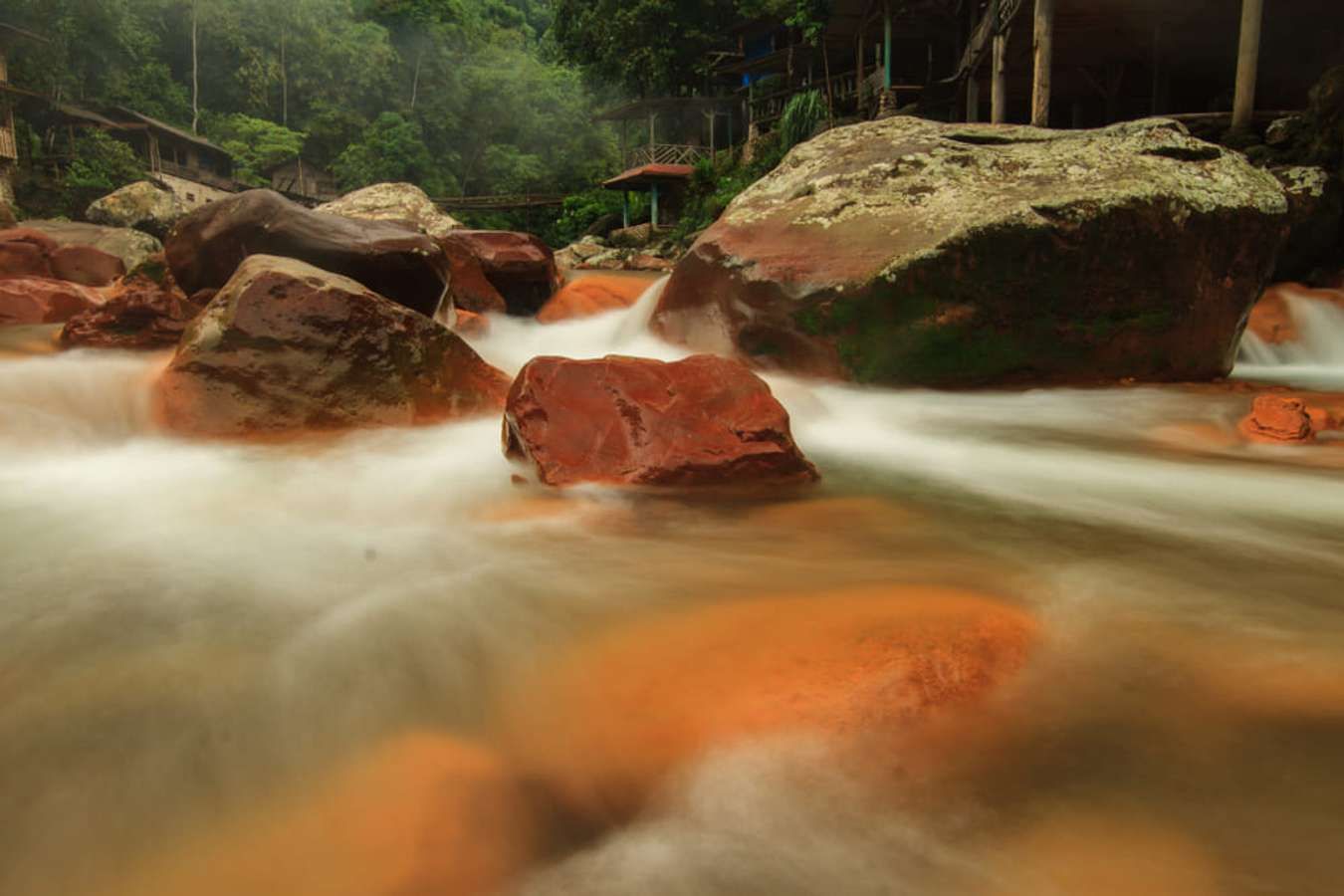 15 Rekomendasi Curug Di Bogor Yang Memanjakan Mata Harga Terjangkau