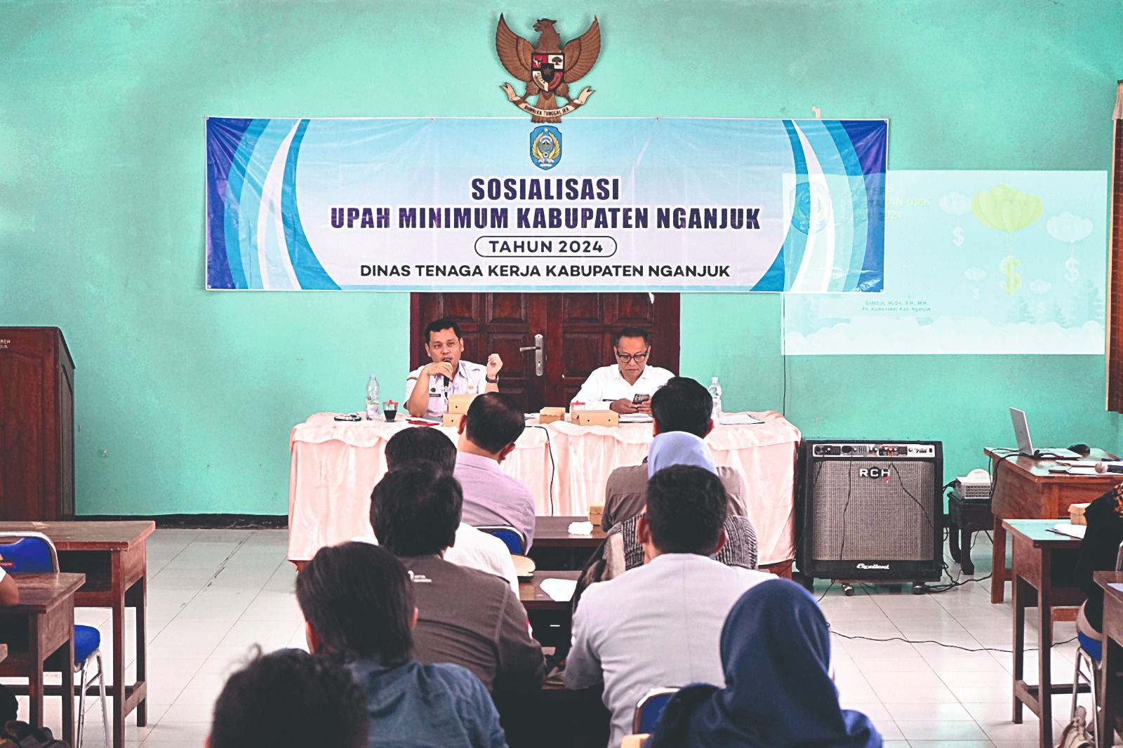 Disnaker Nganjuk Sosialisasi Umk Ke Perusahaan Dan Pengusaha