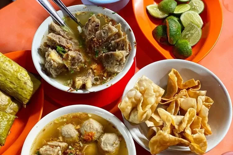 Kunjungi Bakso Di Sulawesi Selatan Yang Terkenal Paling Enak Salah