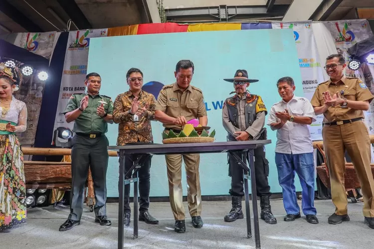 Sekda Kota Bandung Maksimalkan Peluang Dan Potensi Pasar Tradisional