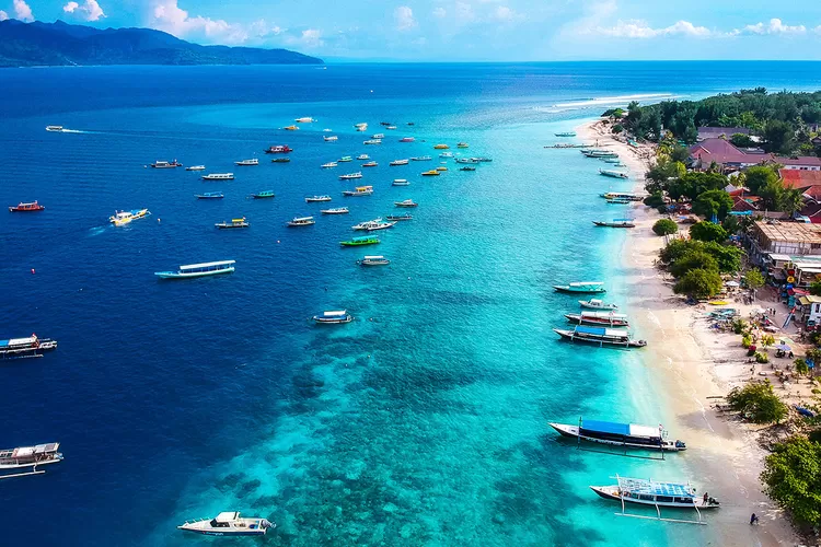 Pantas Banyak Wisatawan Asing Dari Bali Ke Pulau Gili Inilah Keindahan