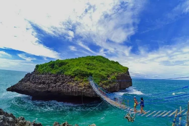 Inilah 10 Tempat Wisata Menarik Di NTT Beda Dan Tidak Bisa Dijumpai Di