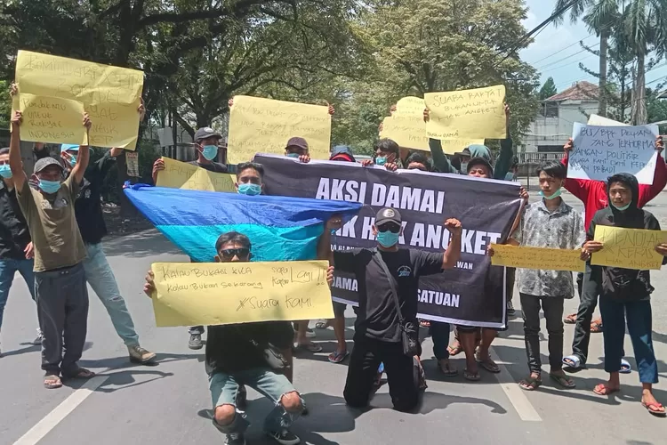 Suarakan Penolakan Hak Angket Pemilu Pemuda Di Kabupaten Bandung