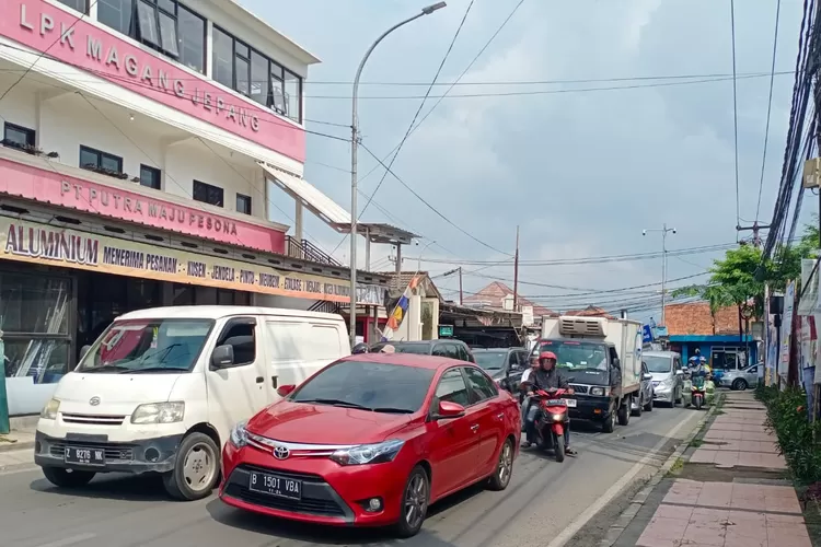 Mau Libur Tahun Baruan Ke Lembang Hindari Macet Parah Di Jalan Utama